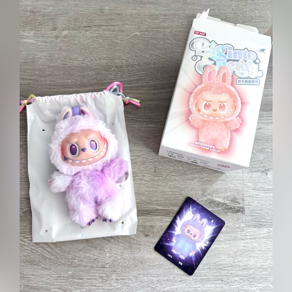 Labubu - Big Into Energy - Luck